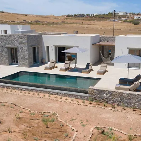 Villa Phoenix With Private Pool & Sea Views Near Naousa *