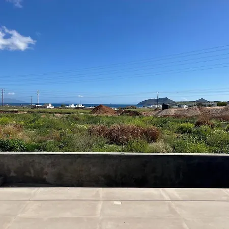 Villa Phoenix With Private Pool & Sea Views Near Naousa Ambelas