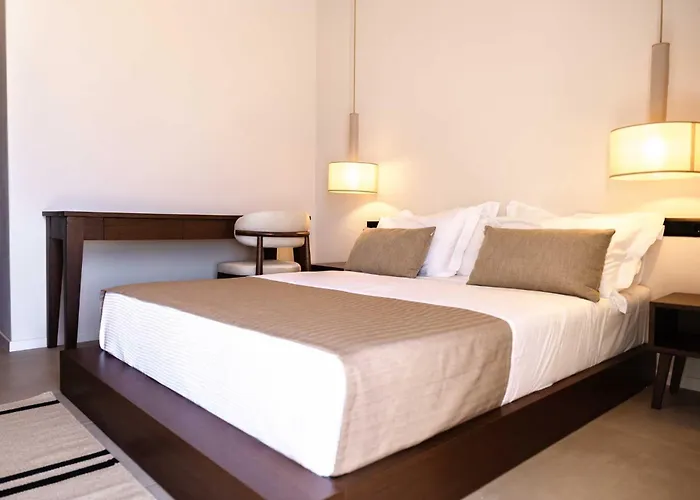 Phoenix With Private Pool & Sea Views Near Naousa Ambelas