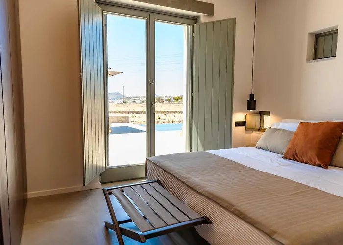 Phoenix With Private Pool & Sea Views Near Naousa * Ambelas