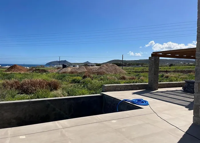 Phoenix With Private Pool & Sea Views Near Naousa *