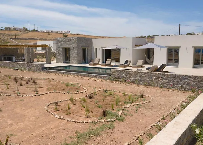 Phoenix With Private Pool & Sea Views Near Naousa * Ambelas