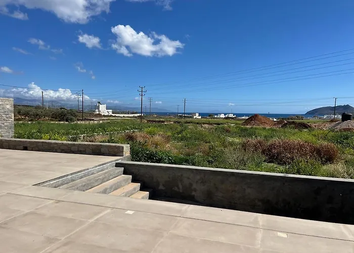 Vila Phoenix With Private Pool & Sea Views Near Naousa *